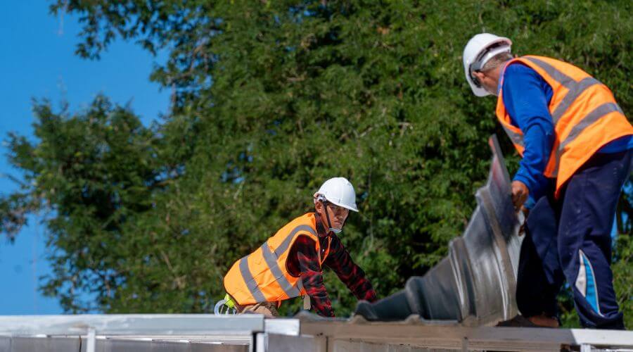 Professional new roof installation services in Dundas, IL